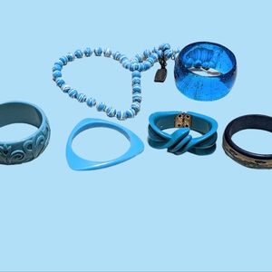Vintage blue jewelry lot 5 bracelets 1 NWT necklace Rosecraft lucite acrylic mix